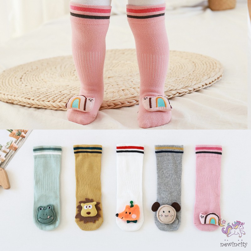 Vớ dài họa tiết hoạt hình dễ thương dành cho bé