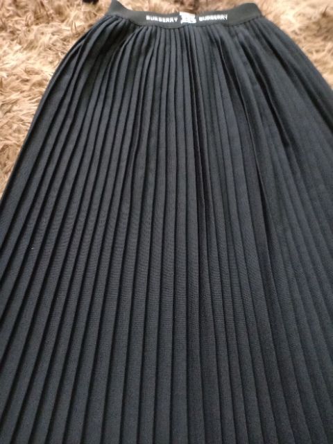 Chân váy xếp ly bigsize dáng lỡ và dài 💗😍 | BigBuy360 - bigbuy360.vn