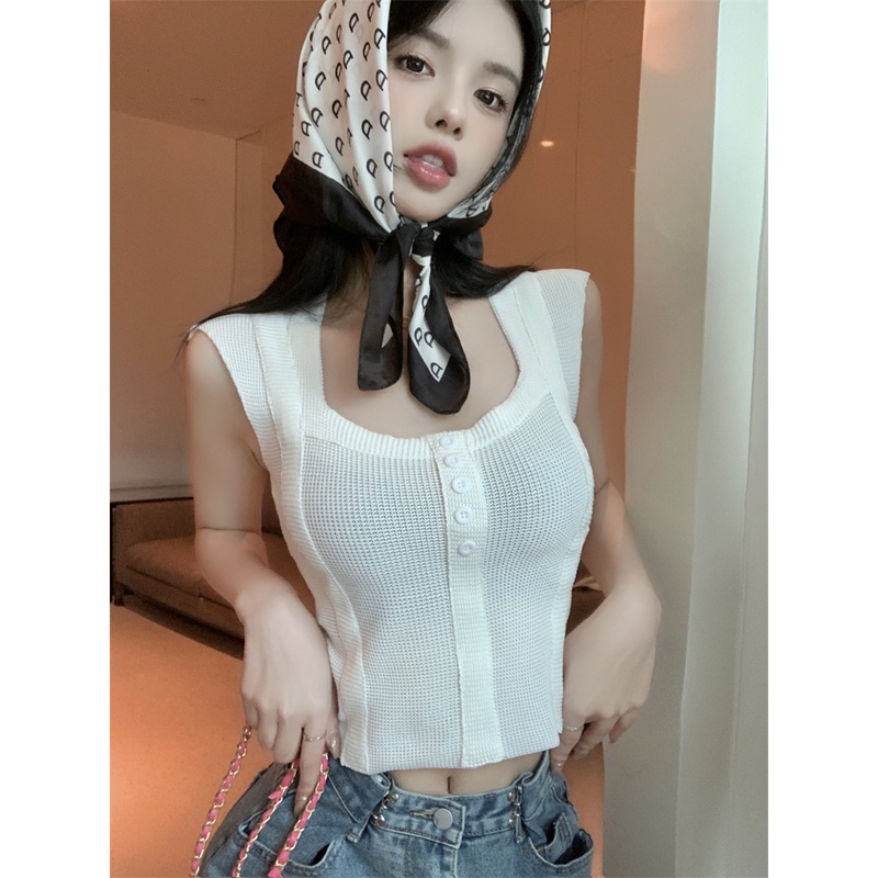 QKOOLE  Áo tank top Cổ Vuông Đính Nút Phong Cách Hàn Quốc Quyến Rũ Dành Cho Nữ