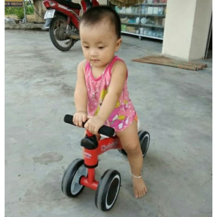 [Hàng có sẵn] [Shopee giá rẻ] Xe chòi chân cho bé | Xe thăng bằng - Yên điều chỉnh được cao - thấp