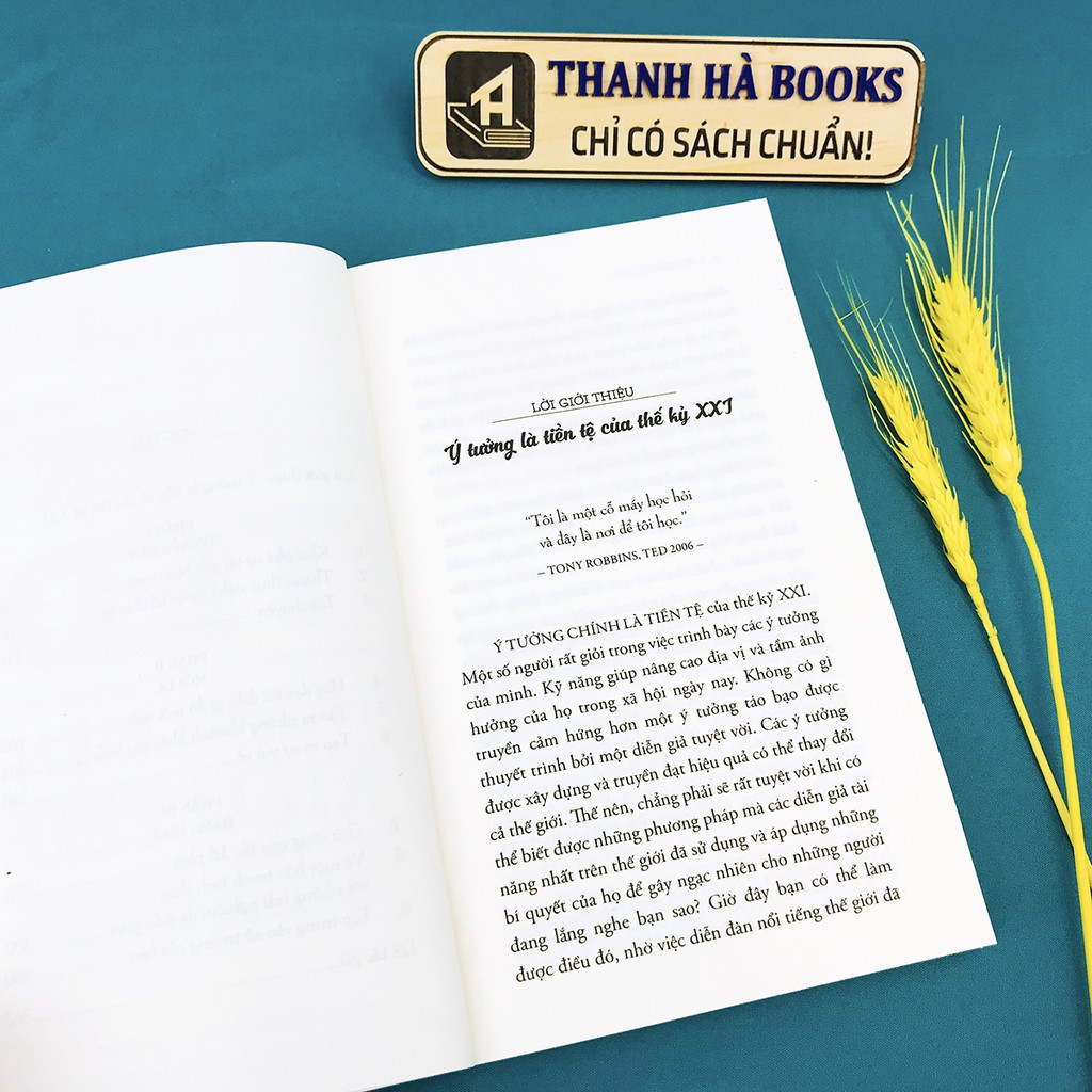 Sách - Hùng Biện Kiểu Ted 3 - TALK LIKE TED: 9 Bí quyết diễn thuyết trước công chúng của những bộ óc hàng đầu Thế Giới