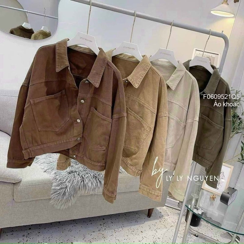 Áo khoát kaki cổ bẻ