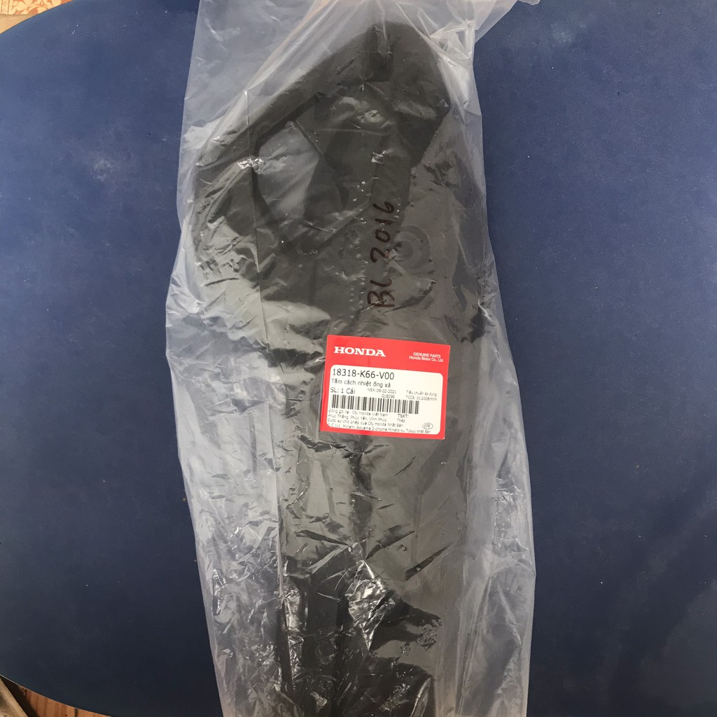 Ốp bô | Che bô | Tấm Cách Nhiệt Bô (Ống xả) Airblade | Air Blade K66 (2015 - 2019) 18318-K66-V00 zin chính hãng Honda