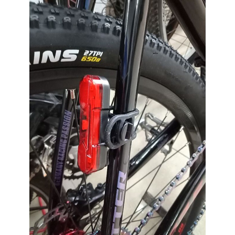 Đèn hậu xe đạp thể thao - Đèn sau xe đạp AS1010