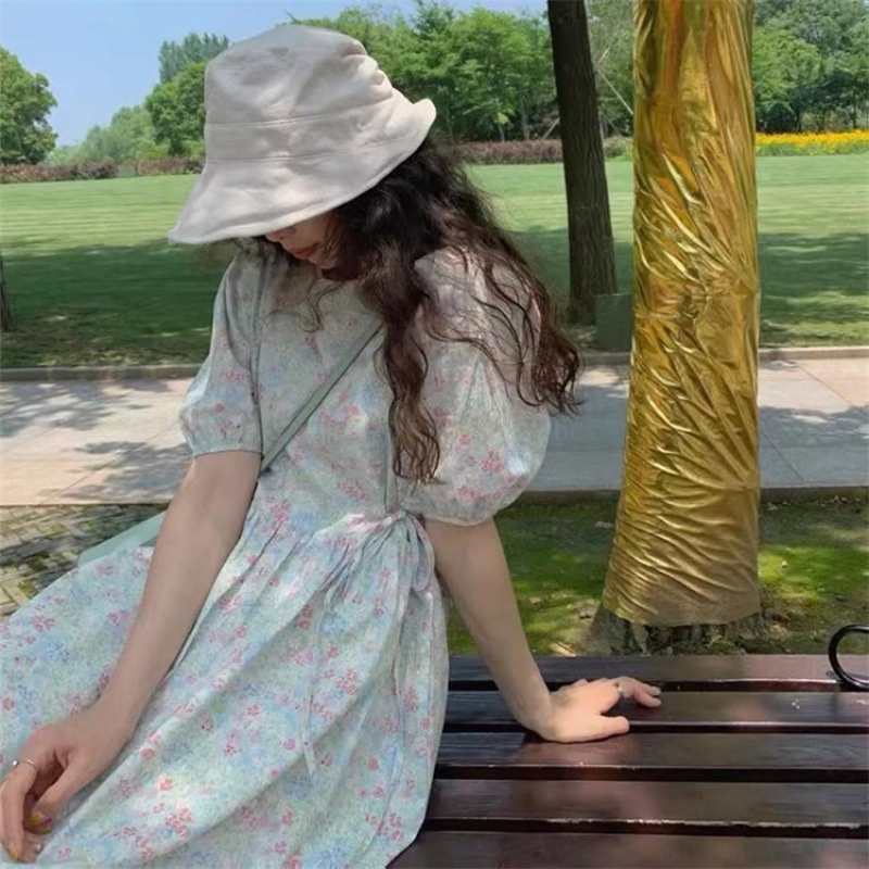 Đầm nữ IELGY tay phồng họa tiết hoa phong cách retro hợp thời trang