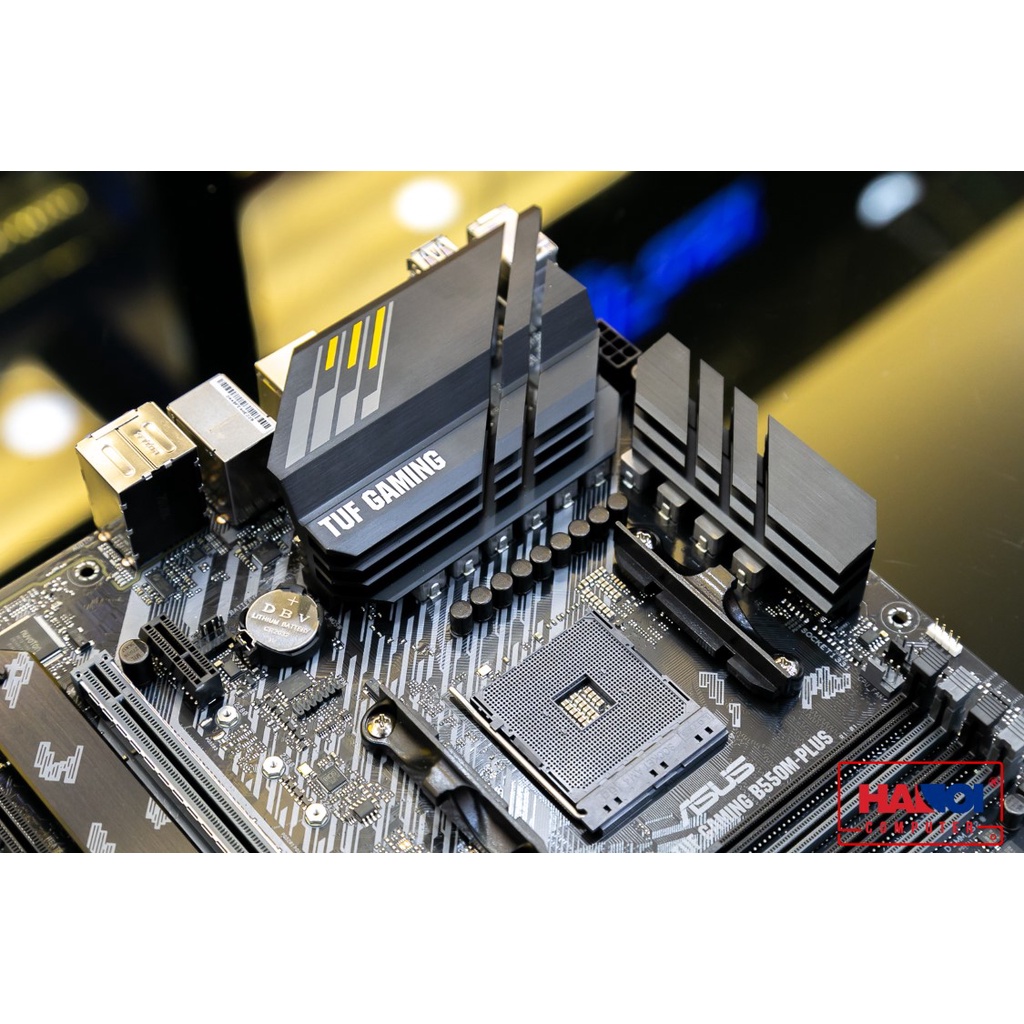 Mainboard ASUS TUF GAMING B550M-PLUS (AMD B550, Socket AM4, m-ATX, 4 khe RAM DRR4)