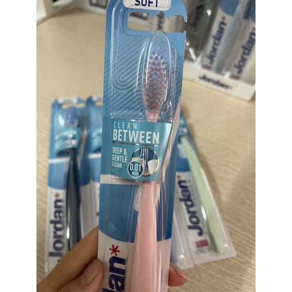 Bàn chải đánh răng jordan clean between lông mềm mẫu mơi 2021 - hàng nhập khẩu chính hãng cty dksh