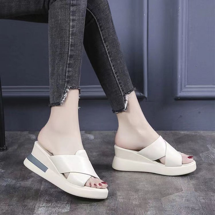 Sandal Đế Xuồng Thời Trang Dành Cho Nữ