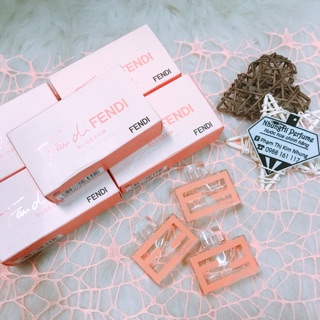 Nước hoa Fendi Blossom mini 5ml