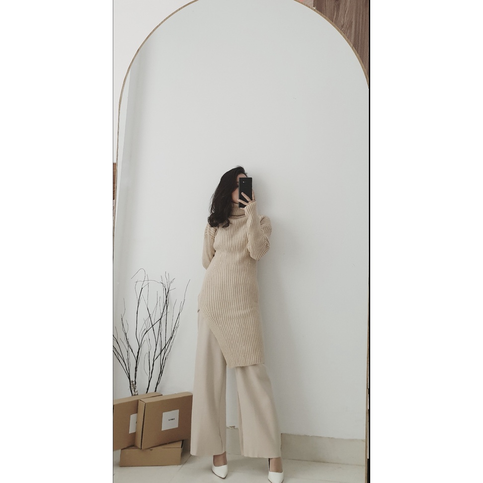 Áo len cổ cao xẻ