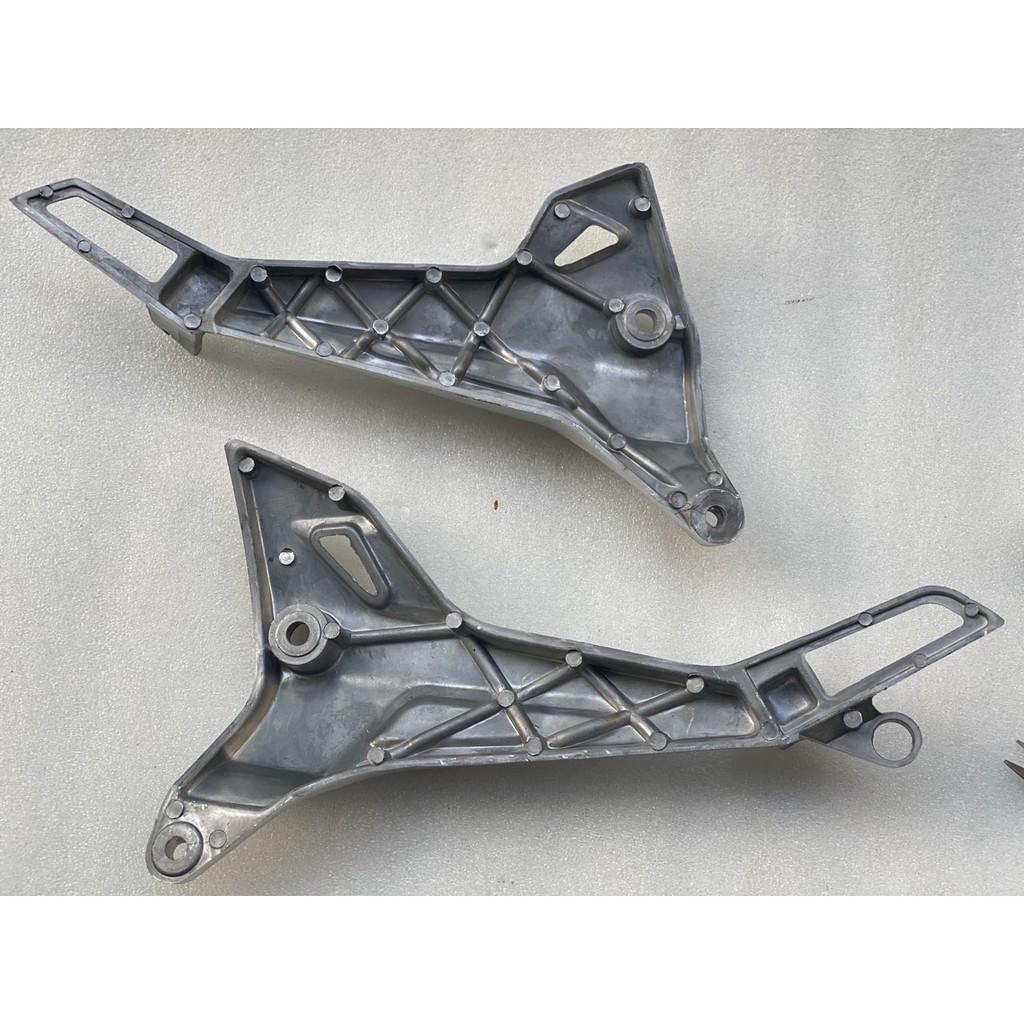 PÁS NHÔM GÁC CHÂN SAU FUTURE NEO