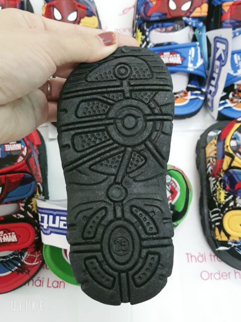 Giày sandal bé trai thái spiderman