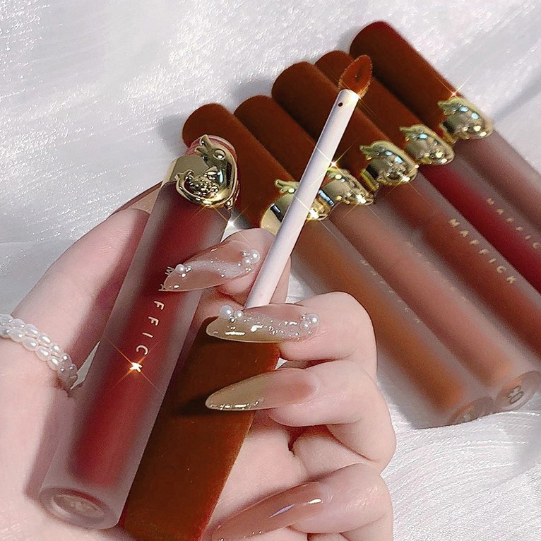 Son kem vỏ vuông HERORANGE Velvet Soft Fog Matte Lip Glaze Double Layer Over MAFFICK cá heo Dolphin's Love MAFI31 HERO48