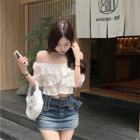 Áo kiểu COZOKC vải chiffon tay ngắn phồng trễ vai phối bèo nhún thời trang dành cho nữ