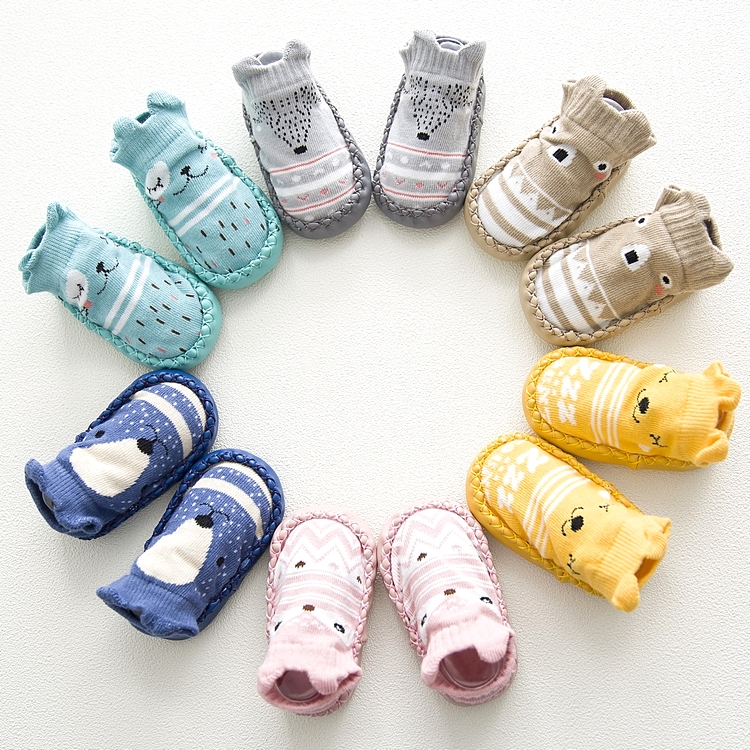 Giày Tập Đi Đế Mềm Chống Trượt Cho Bé