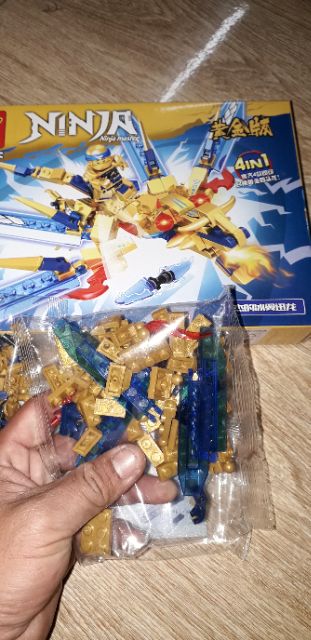 Lắp ráp 1 hộp LegoNinja Rồng 68092 có trên 150 chi tiết