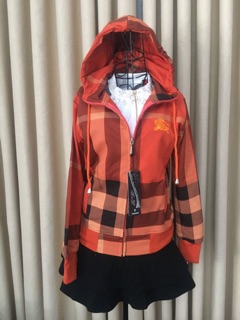ÁO NẮNG BURBERRY LÀM MÁT