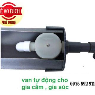 Máng uống tự động cho gà - vịt