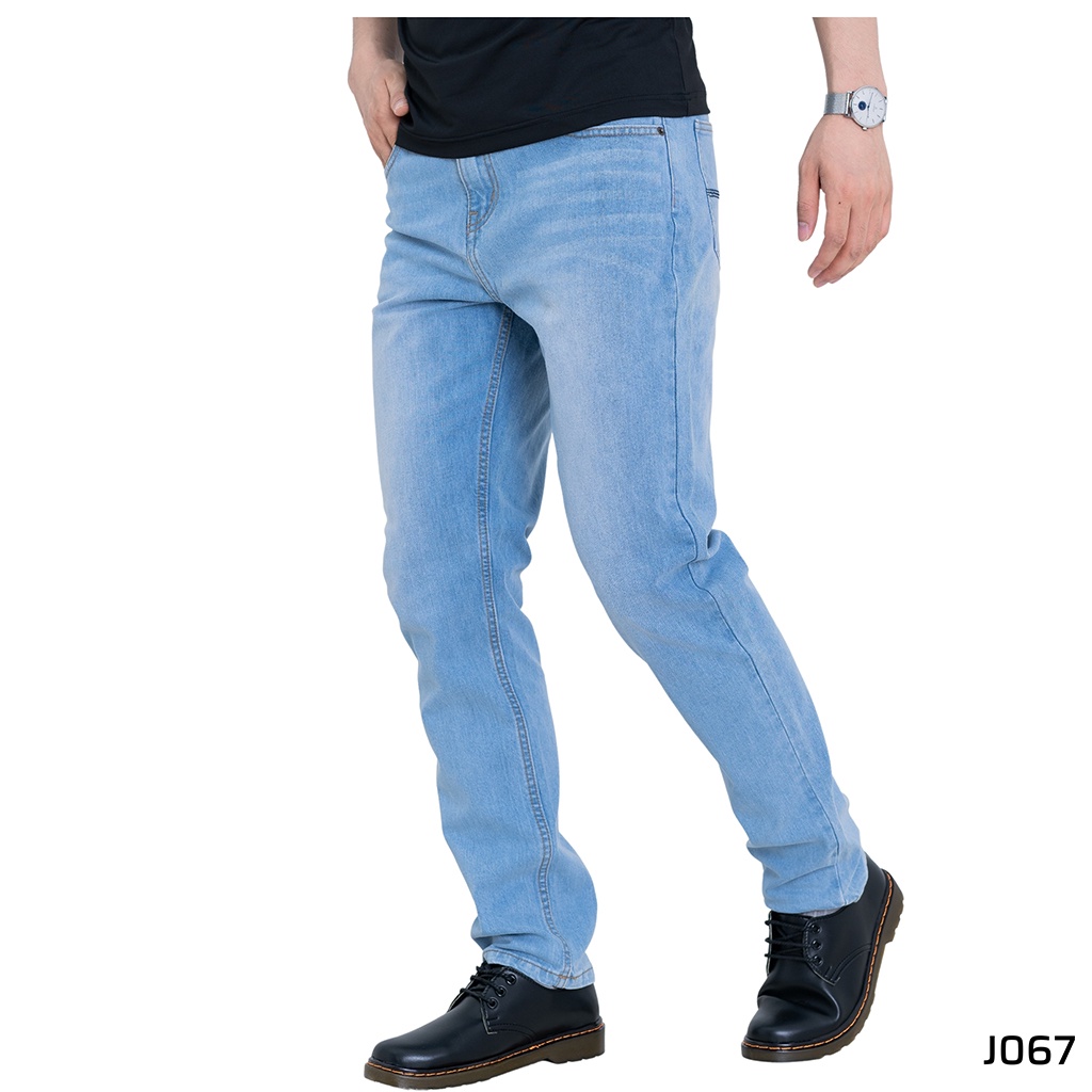 Quần Jean Nam Trơn Dáng Ôm Ống Côn H90 Chất Bò Co Giãn Trẻ Trung J067