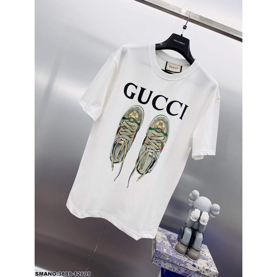 Áo thun Nam nữ ,tay lỡ Đôi Giày Gu*cci  hot trend, form nam nữ unisex oversize