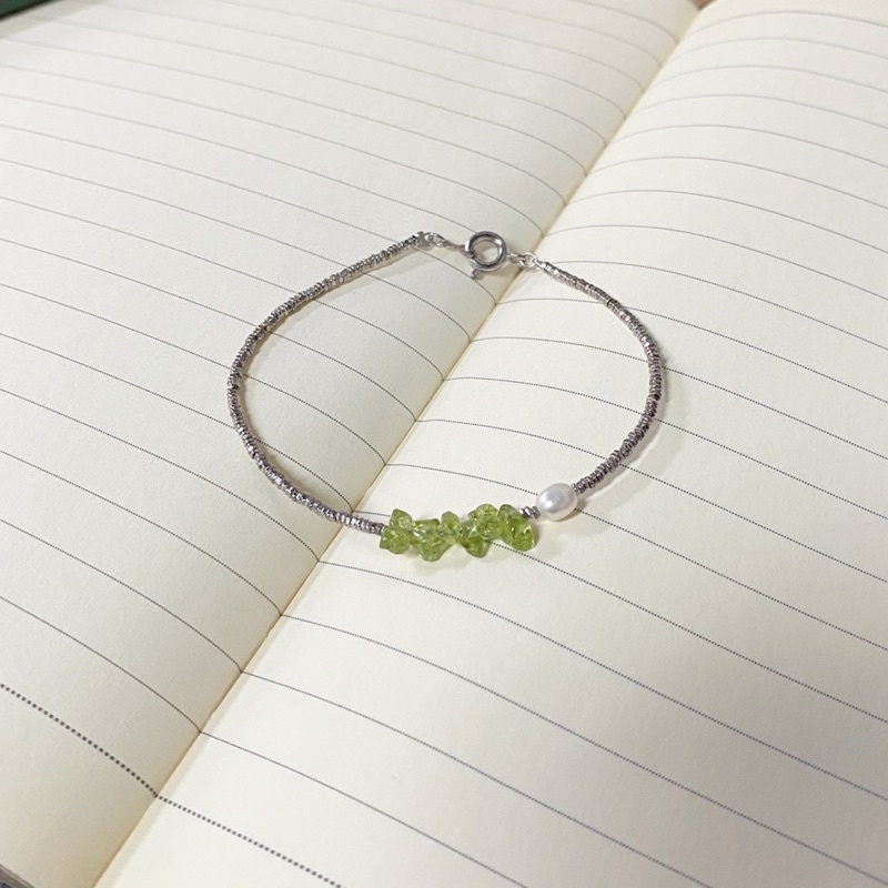 Vòng tay Peridot handmade