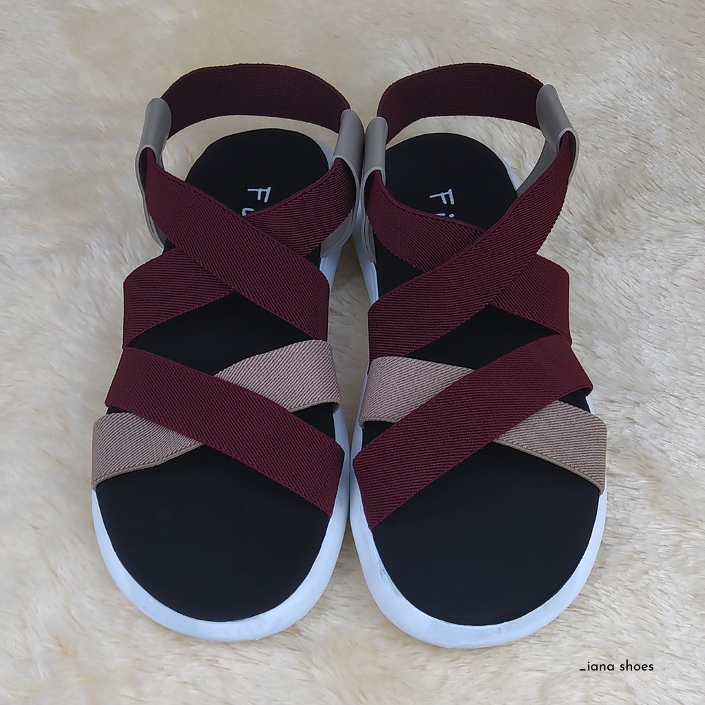 Giày Sandal Cao Su Quai Chéo Sau Lưng Thời Trang Nữ Sành Điệu
