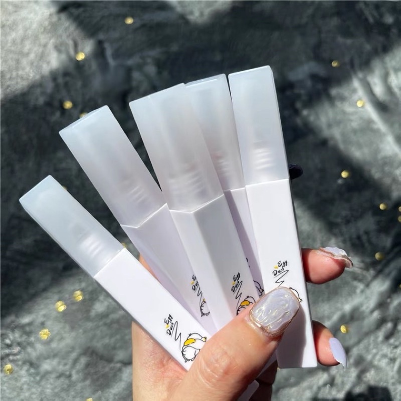 Son kem lì Maffick vỏ vuông vịt con nội địa Trung Mã MF139 | BigBuy360 - bigbuy360.vn