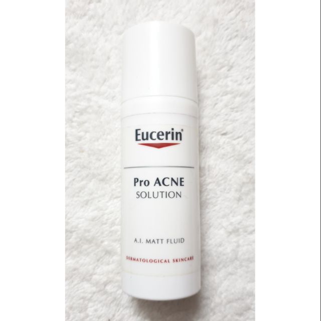 Kem Dưỡng Ẩm Cho Da Dầu Mụn EUCERIN PRO ACNE MATT FLUID