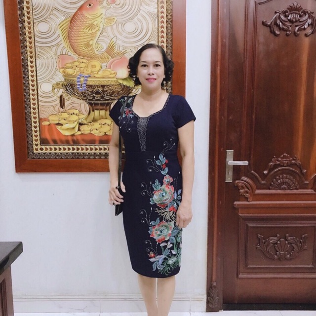 Đầm trung niên nữ kết ren đầy đủ size