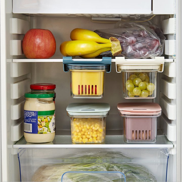 Rổ nhựa chữ nhật 2 lớp cao cấp, nắp đậy hút chân không, có quai cài vào khay nhựa tủ lạnh, giúp được thực phẩm tươi mới