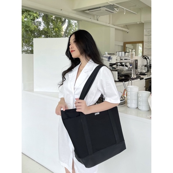 Túi Tote Basic OTM Over The Moon cao cấp