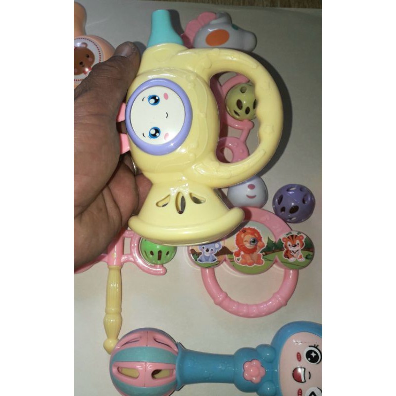 Sét 7 cái lục lạc_ lắc nhạc khác nhau bằng nhựa cho bé