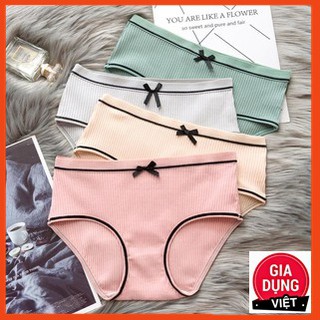 SET 4 CHIẾC QUẦN LÓT VICTORIA SECRET CÓ HỘP CỰC XINH