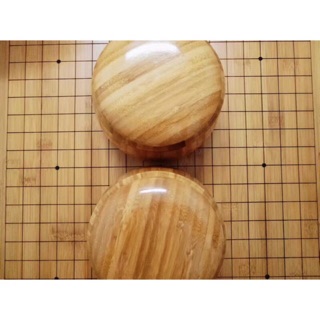 Set bàn cờ+ quân cờ + hộp cờ vây