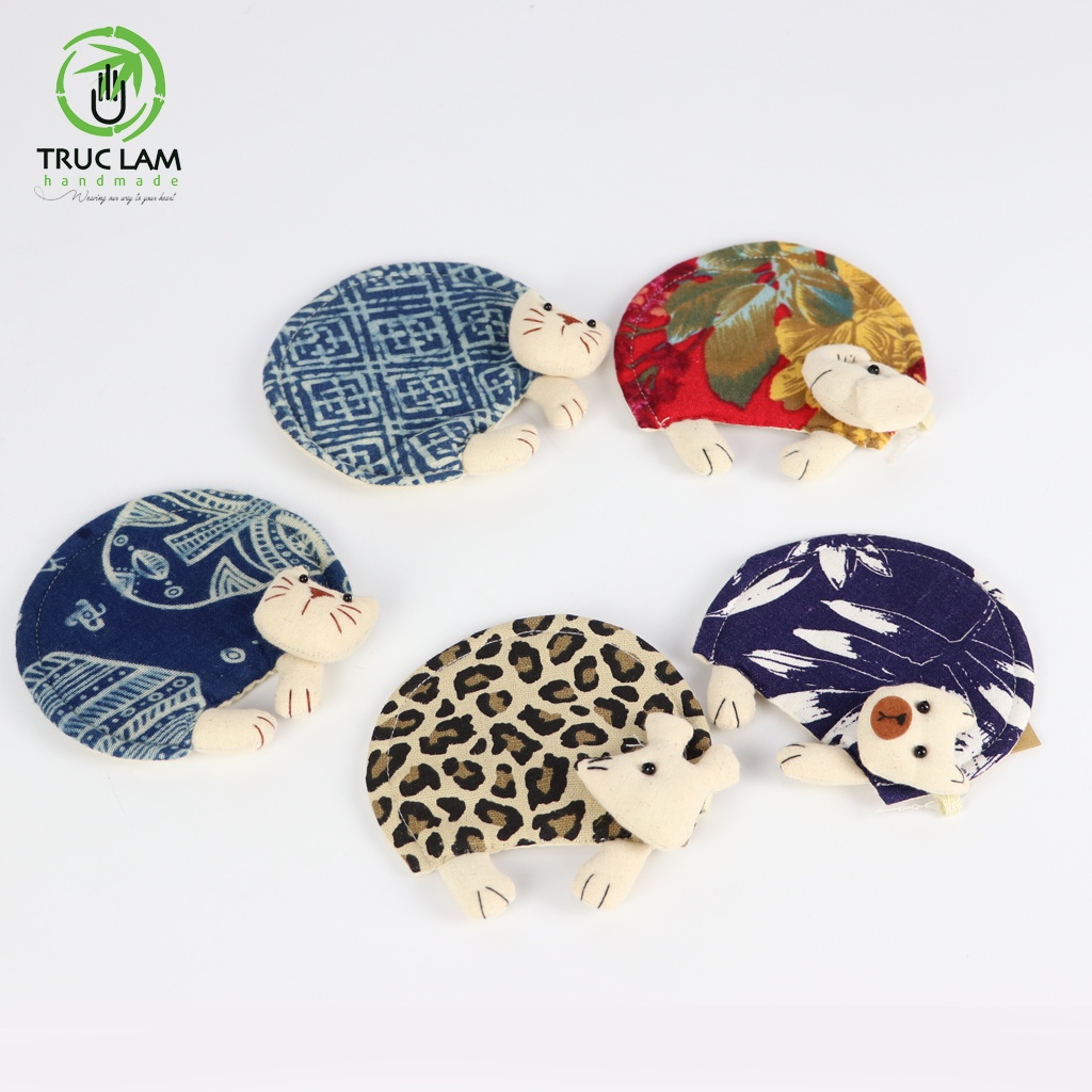 Miếng Lót Ly Lót Cốc Vải Thổ Cẩm Sáp Ong Vẽ Tay Mèo Bông Lười – Trúc Lâm Handmade