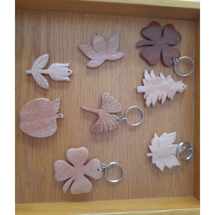 Móc khóa khắc laser, móc khóa hoa lá, móc khóa 12 con giáp, móc khóa gỗ tự nhiên, phôi móc khóa tròn