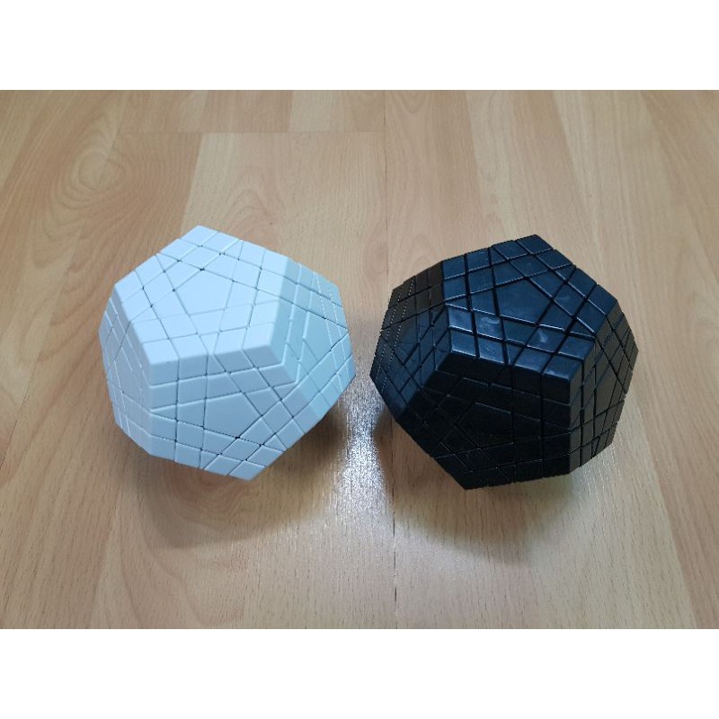 C4U Gigaminx ( Megaminx 5x5 ) rubik biến thể 12 mặt