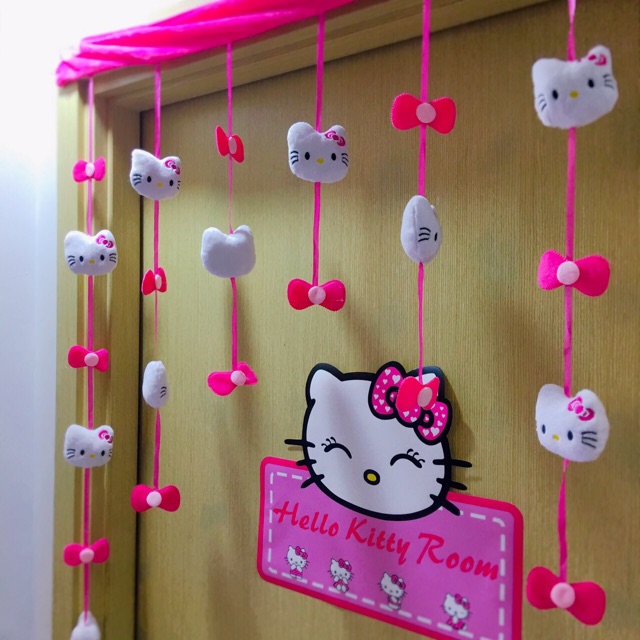 Rèm bông trang trí Hello Kitty