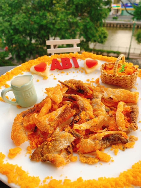 SIÊU PHẨM MỚI DA CÁ HOÀNG KIM SỐT TRỨNG MUỐI GÓI 90G | BigBuy360 - bigbuy360.vn