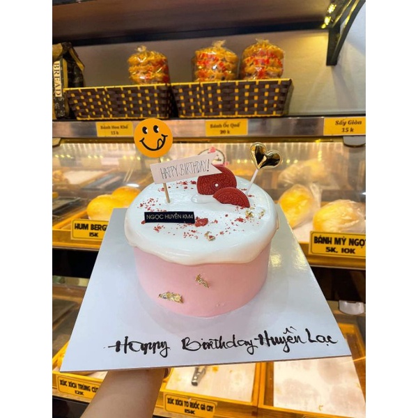 Orreo Red Velvet trang trí bánh sinh nhật, ăn trực tiếp