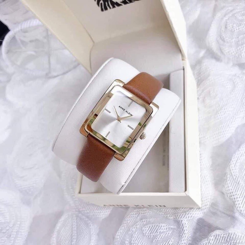 Đồng hồ nữ Anne Klein