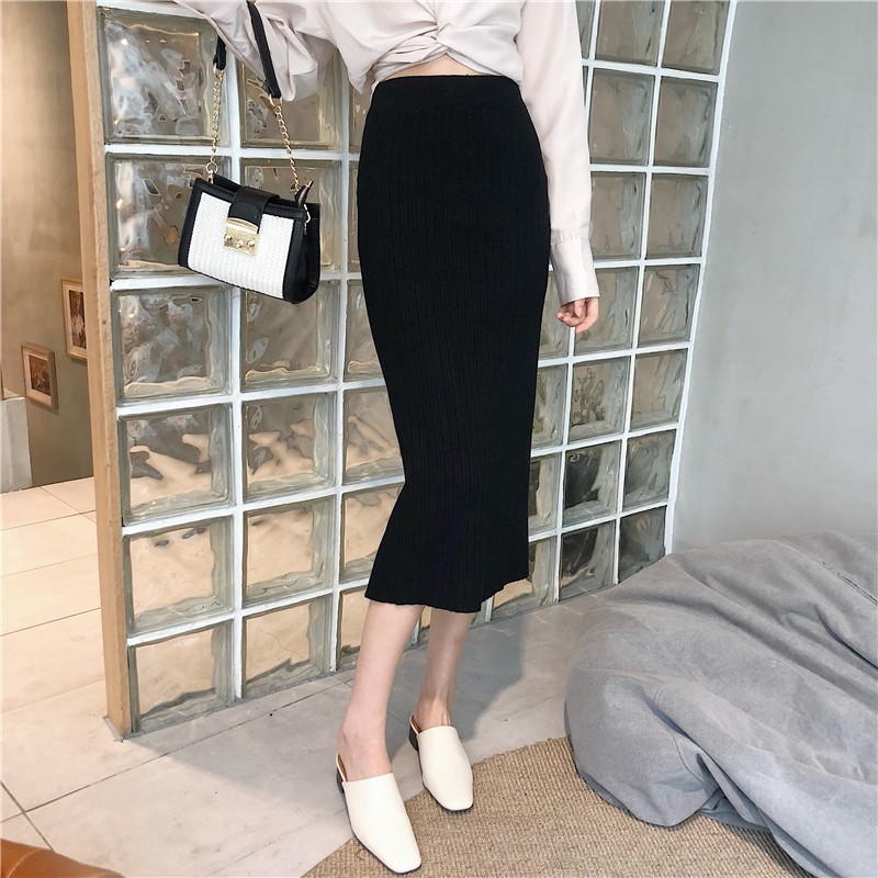 Chân váy dáng ôm xẻ sau - 1135