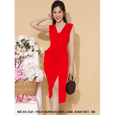 ĐẦM ÔM CỔ V SÁT NÁCH XẺ ĐÙI DÚN MỘT BÊN EO - 2321