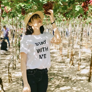 Áo Thun Nữ In STAY WITH ME XMISS