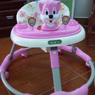Xe tròn tập đi