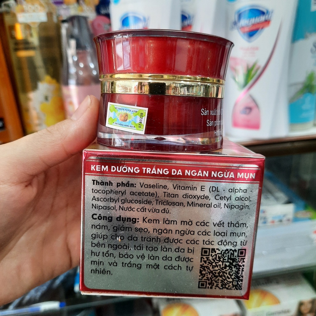 Kem bảo xinh Dưỡng Trắng Da Ngăn Ngừa Mụn 20g