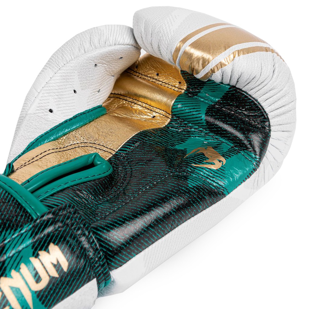 Găng tay boxing Venum WBC Muay Thai chính hãng - White/Green