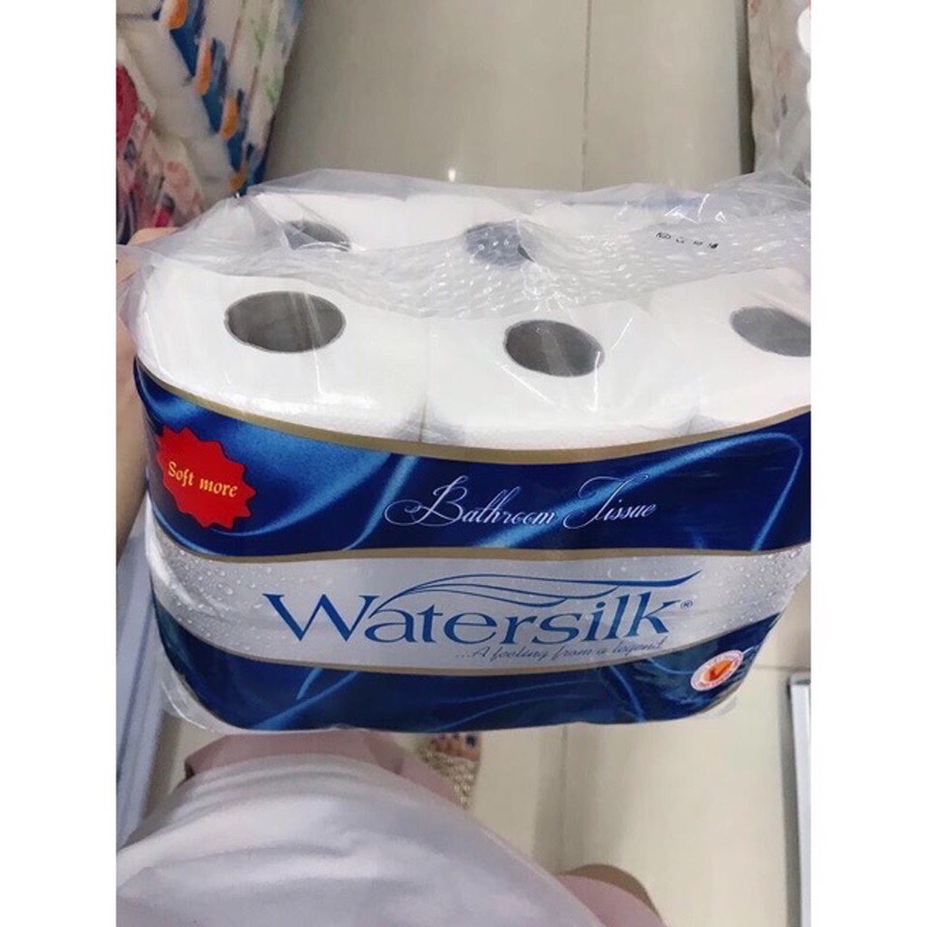 Giấy vệ sinh Watersilk 12 cuộn/1 dây