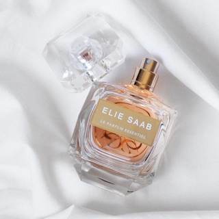 10ml • 𝐋𝐞 𝐏𝐚𝐫𝐟𝐮𝐦 𝐄𝐒𝐒𝐄𝐍𝐓𝐈𝐄𝐋 Elie Saab - Nước Hoa Nữ