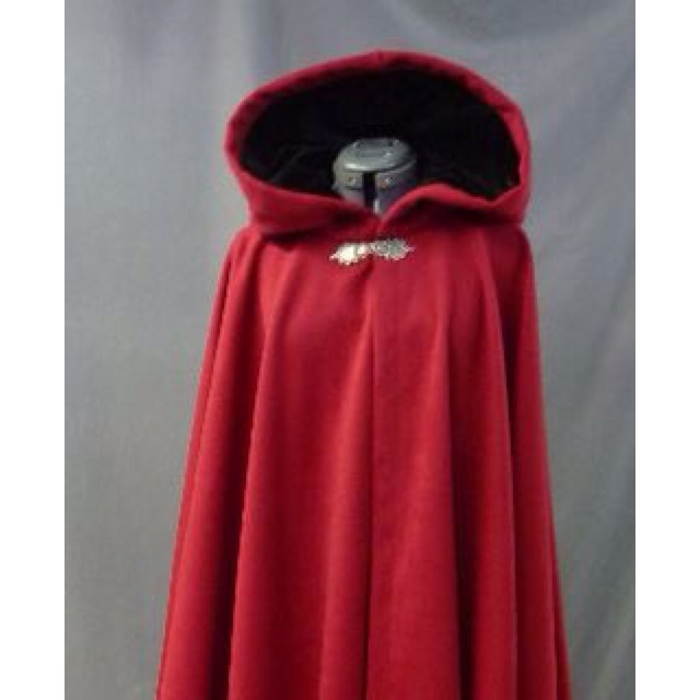 Áo choàng Magic Cosplay Castle M017HK